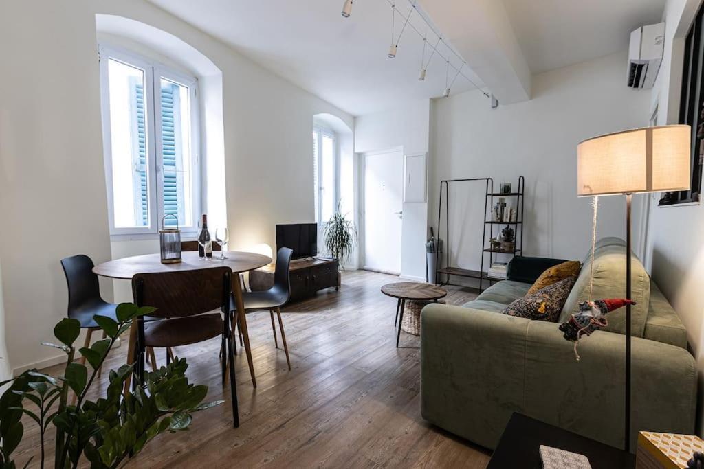 Ferienwohnung Cocooning Au Coeur De La Cite Imperiale Ajaccio  Exterior foto
