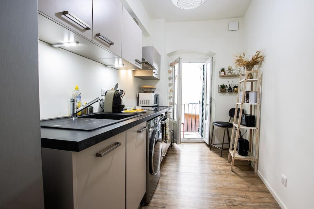 Ferienwohnung Cocooning Au Coeur De La Cite Imperiale Ajaccio  Exterior foto